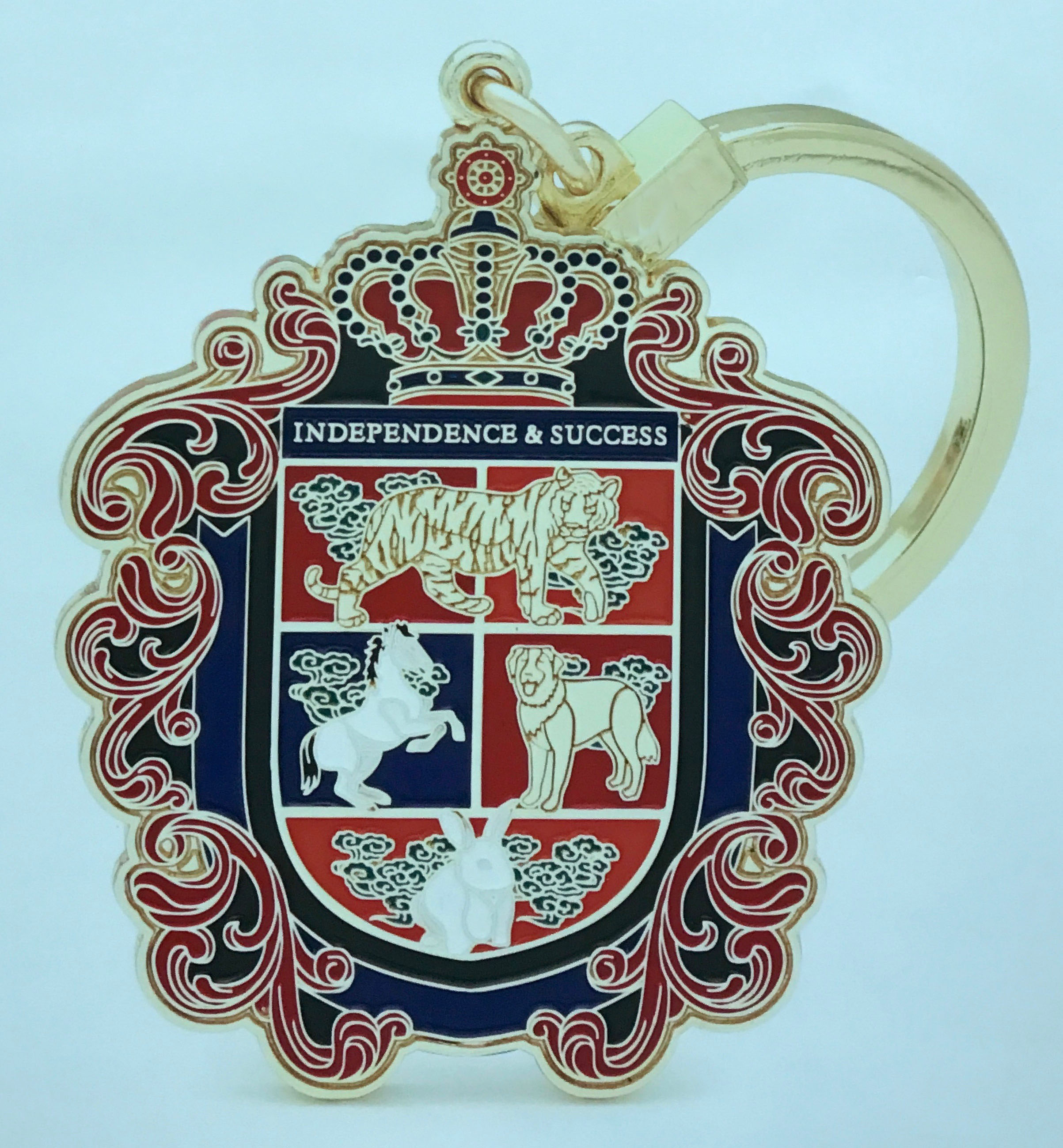 Annual Crest Amulet 2018