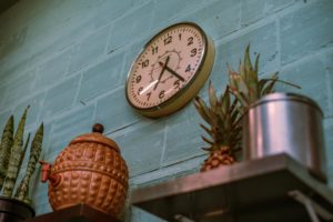 Clock (wall clock)