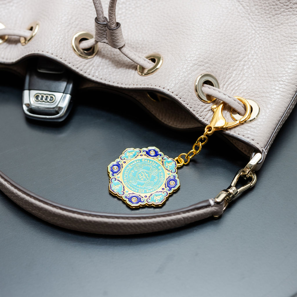 Dragon & Phoenix Life Force Amulet back