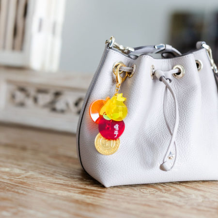 Tai Kat Tai Ley Apple Amulet Lifestyle